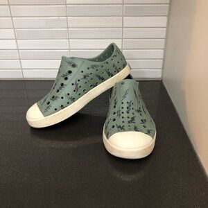 Native Jefferson child shoes